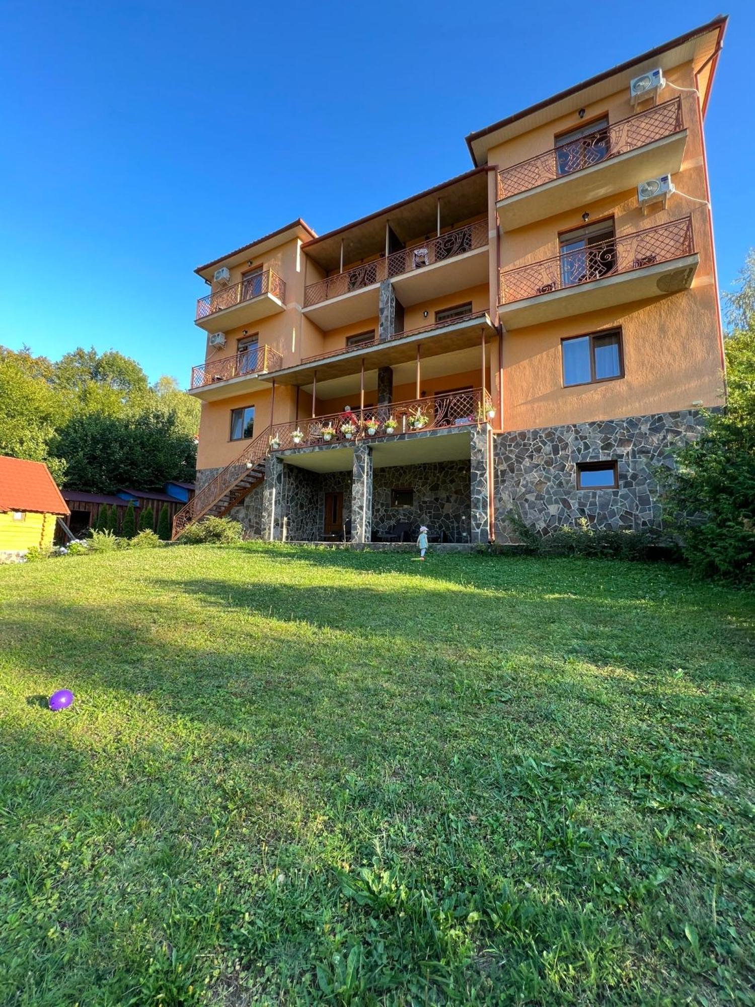Vovk Gasthaus Sinyak  Εξωτερικό φωτογραφία