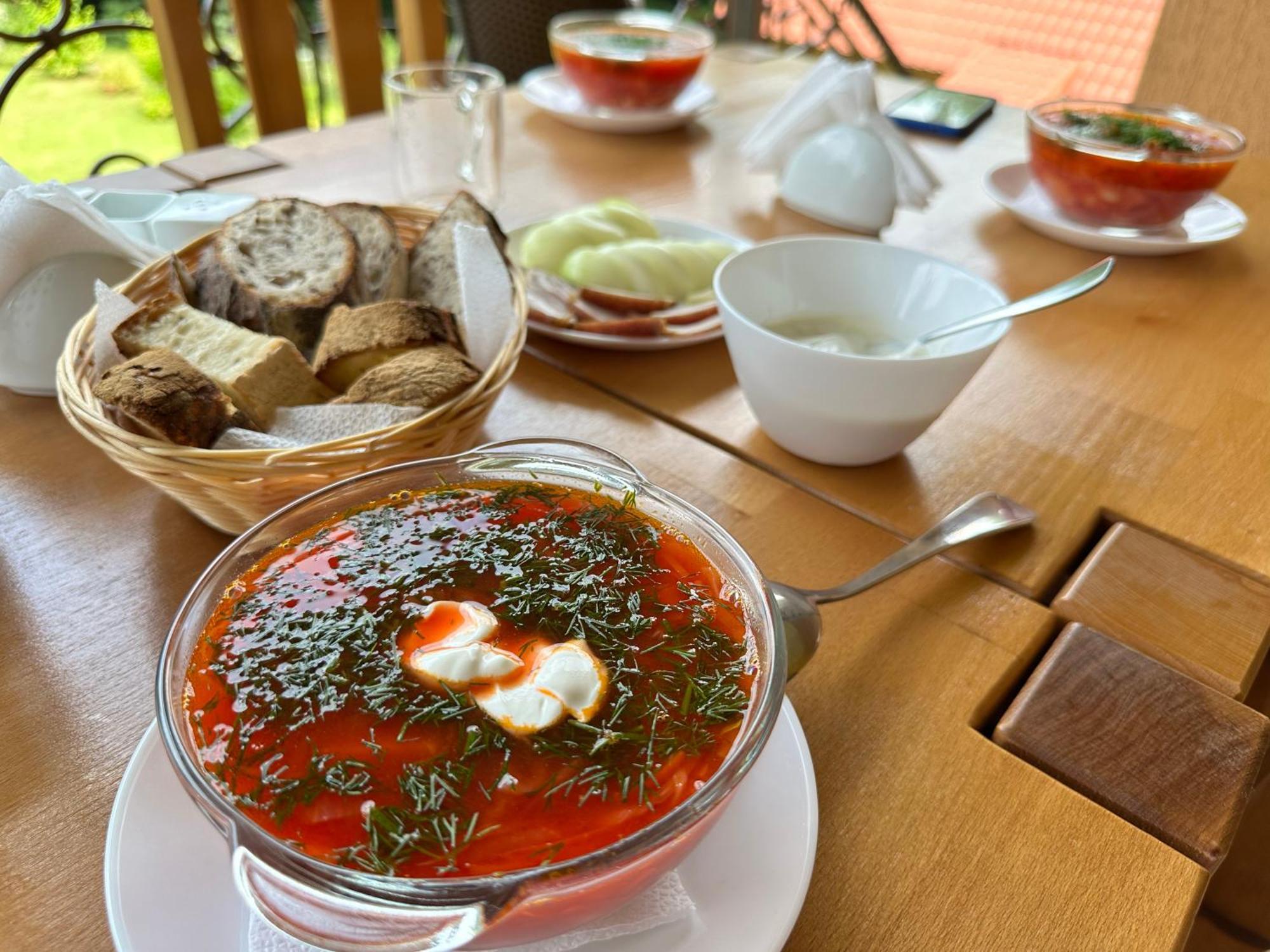 Vovk Gasthaus Sinyak  Εξωτερικό φωτογραφία