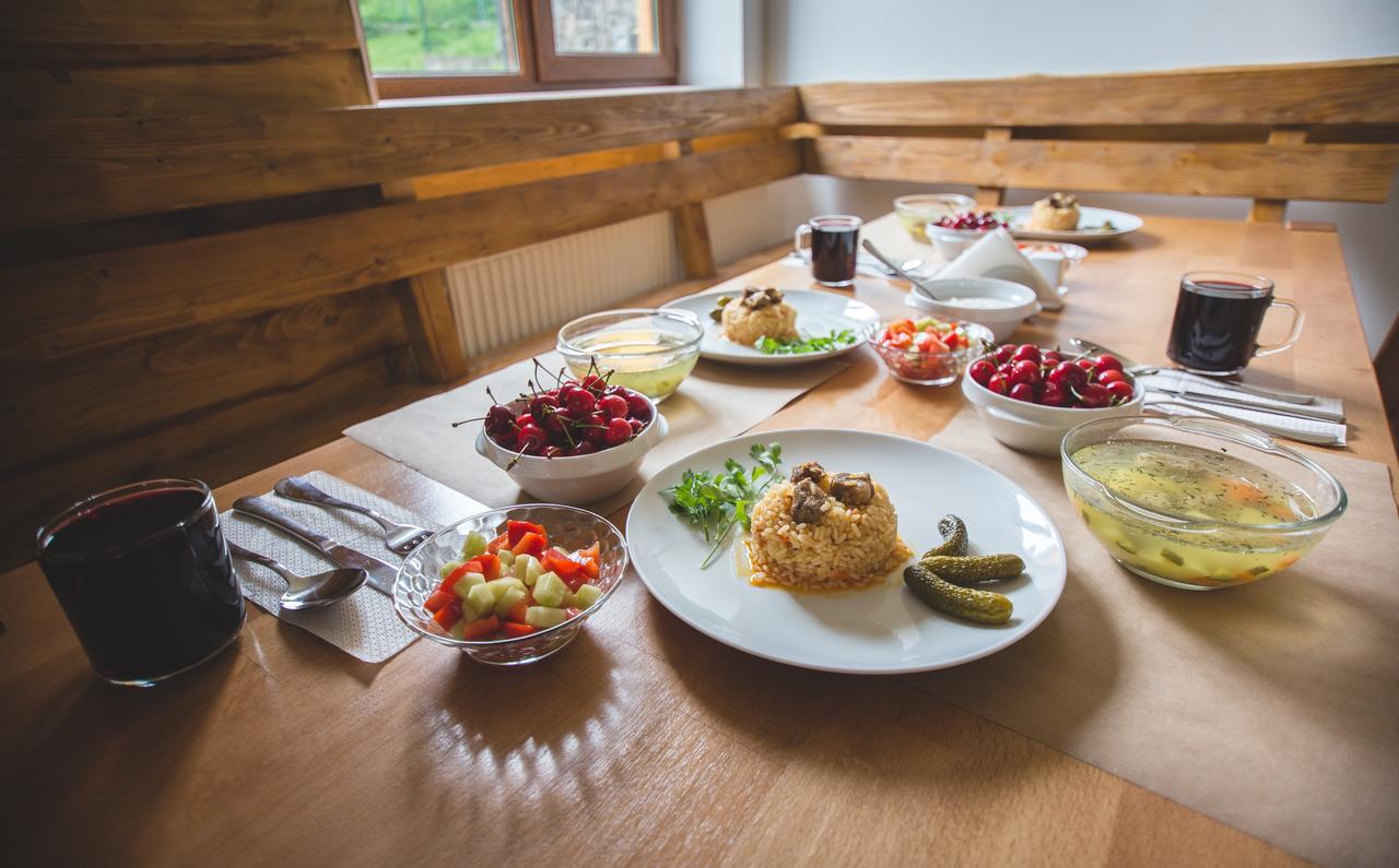 Vovk Gasthaus Sinyak  Εξωτερικό φωτογραφία